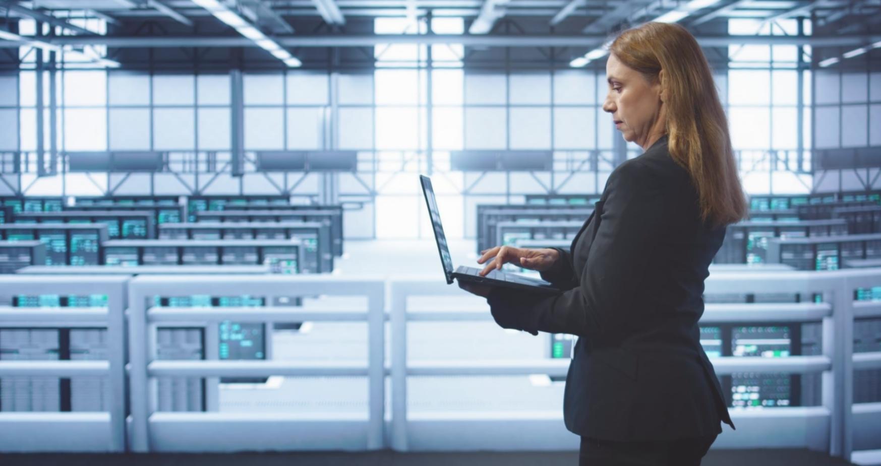 Laboratorio di lighting design con workstation e configurazioni real-time